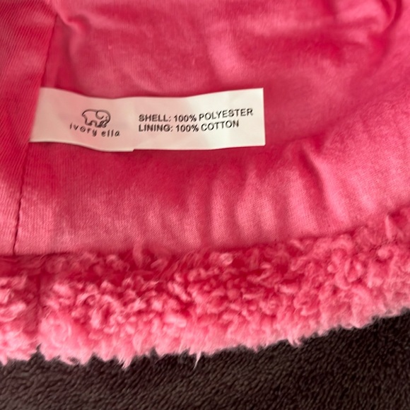 NWT, Ivory Ella, Sherpa Beanie - Picture 3 of 3